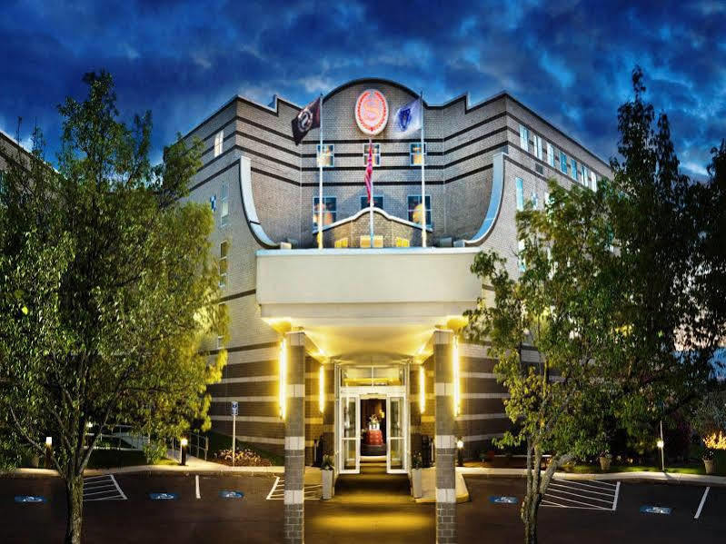 Sheraton Boston Needham Hotel Екстер'єр фото